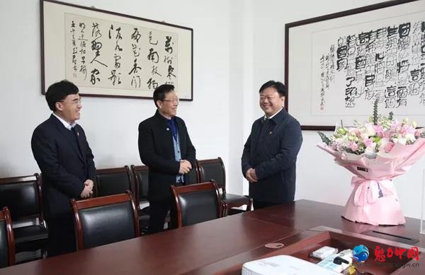 驻马店市委书记陈星深入重点纳税企业王守义十三香集团走访慰问