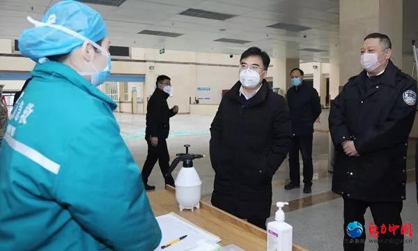 驻马店市驿城区委书记、区长毕启民深入医院、疾病中心等督导新型冠状病毒感染的肺炎疫情防控工作