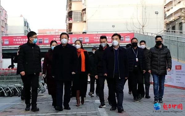 驻马店市委副书记、市长朱是西深入驿城区督导疫情防控和市场供应工作